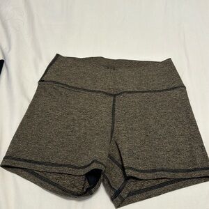 Fleo V Waist Band High Rise Shorts